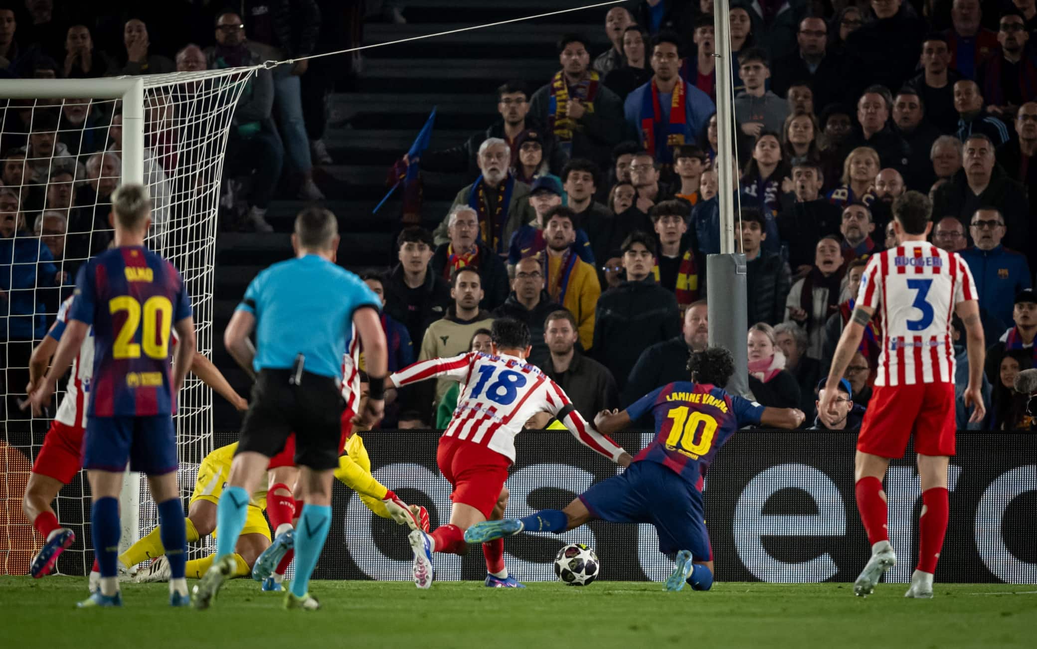 Barcellona-Atletico, la Uefa respinge il reclamo sul rigore non dato all'andata