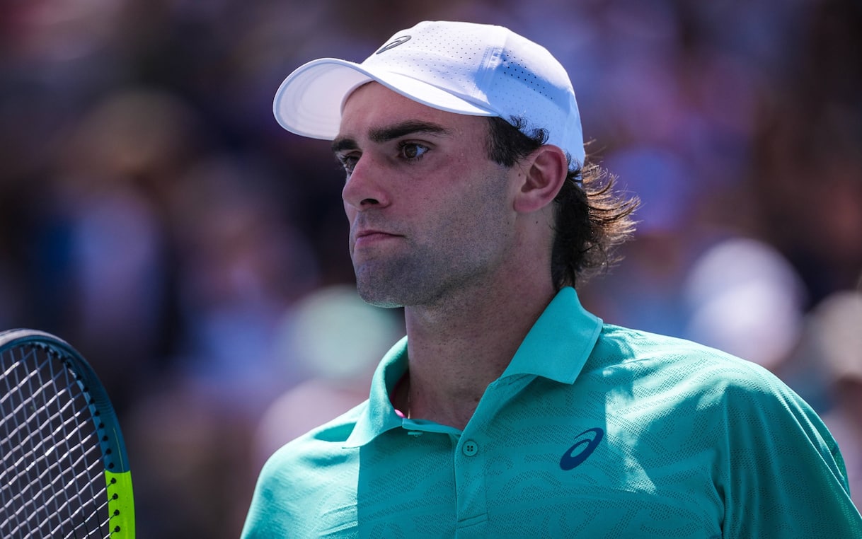 Lush Eliot Spizzirri, Chi È L'avversario Di Sinner Agli Australian Open Background Collection Lush Eliot Spizzirri, Chi È L'avversario Di Sinner Agli Australian Open Background Collection