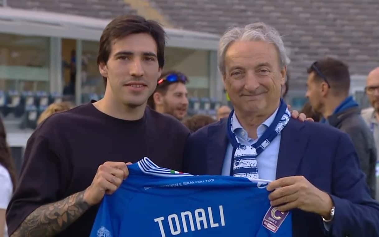 https://sport.sky.it/assets/images/a506010d63a98d8b55eeaf55e3ff18beb6cacfc7/skysport/it/calcio/serie-c/video/2026/05/20/tonali-union-brescia-casarano-serie-c-1099538/tonali_brescia.jpg?im=Resize,width=1218