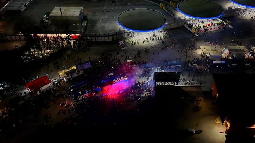 L'Inter arriva a San Siro per la sfida contro il Bodo