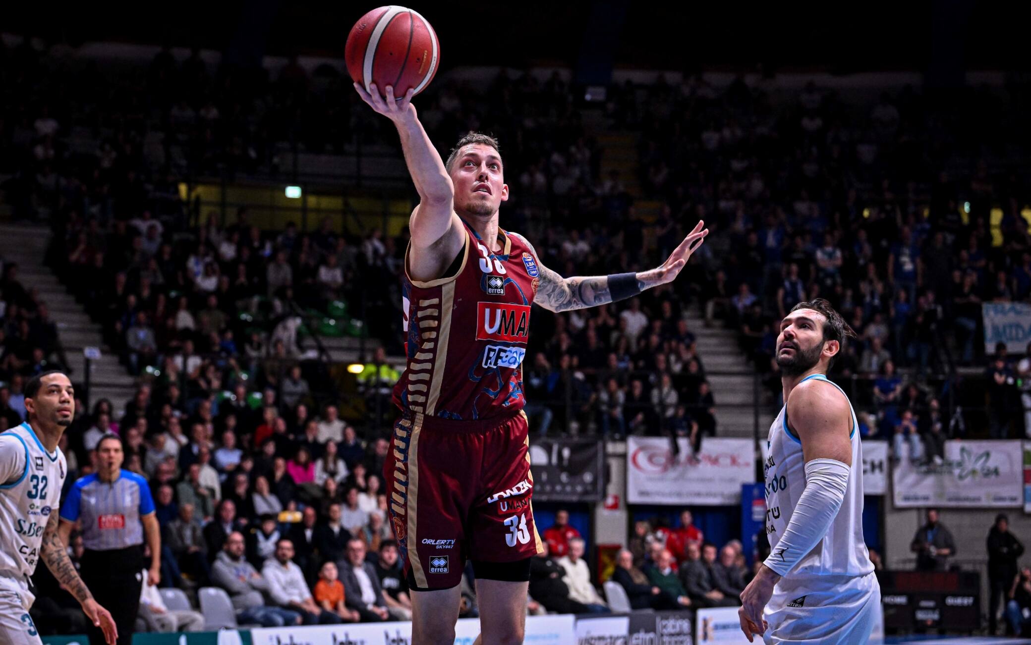 Serie A Basket, Venezia passa a Cantù 81-86 e aggancia il terzo posto. HIGHLIGHTS