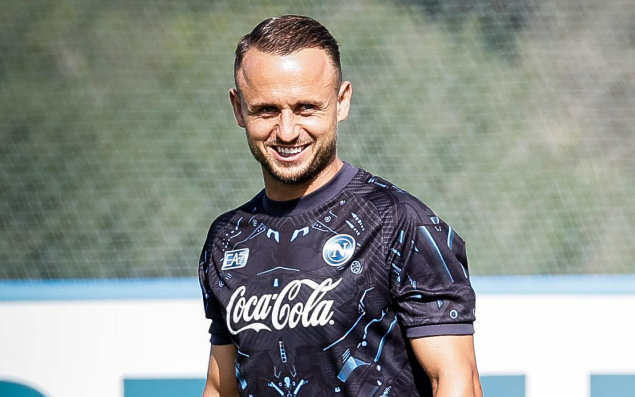 Napoli, Lobotka verso il rientro nella trasferta di Cagliari