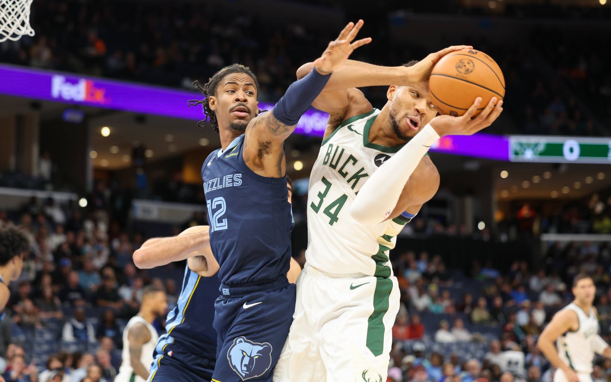 NBA, Giannis, Morant e non solo: i nomi da tenere d’occhio nell’ultimo giorno di mercato