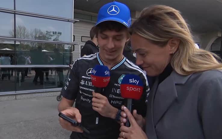 Antonelli prima del GP Cina: "La mia musica pre-gara? La mette anche Sky". VIDEO
