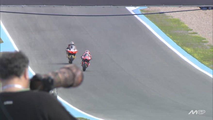 Moto2, a Jerez Manu Gonzalez domina il primo giorno di test