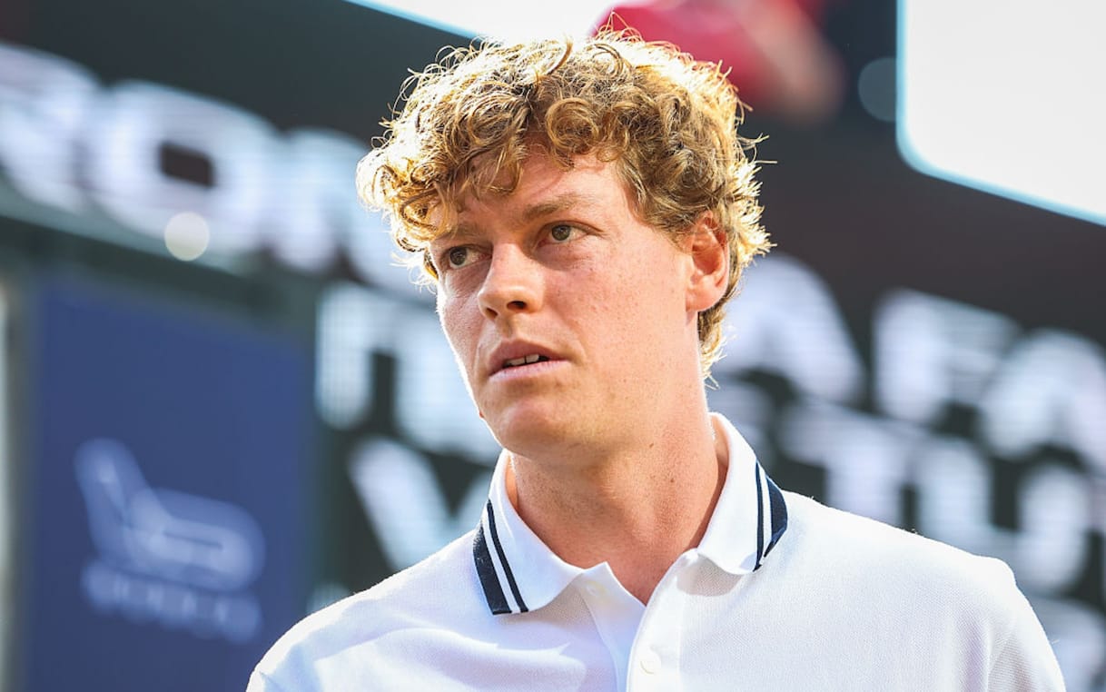 https://sport.sky.it/assets/images/a761808020878281488d5bbb4c7b7e971f78105f/skysport/it/motori/formula-1/video/2026/09/06/sinner-f1-monza-arrivo-paddock-1122385/Getty_Sinner.jpg?im=Resize,width=1218
