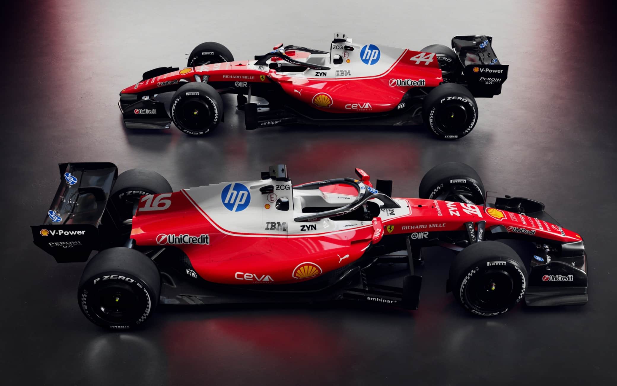 Ferrari, presentata la nuova SF-26 di Leclerc e Hamilton. VIDEO