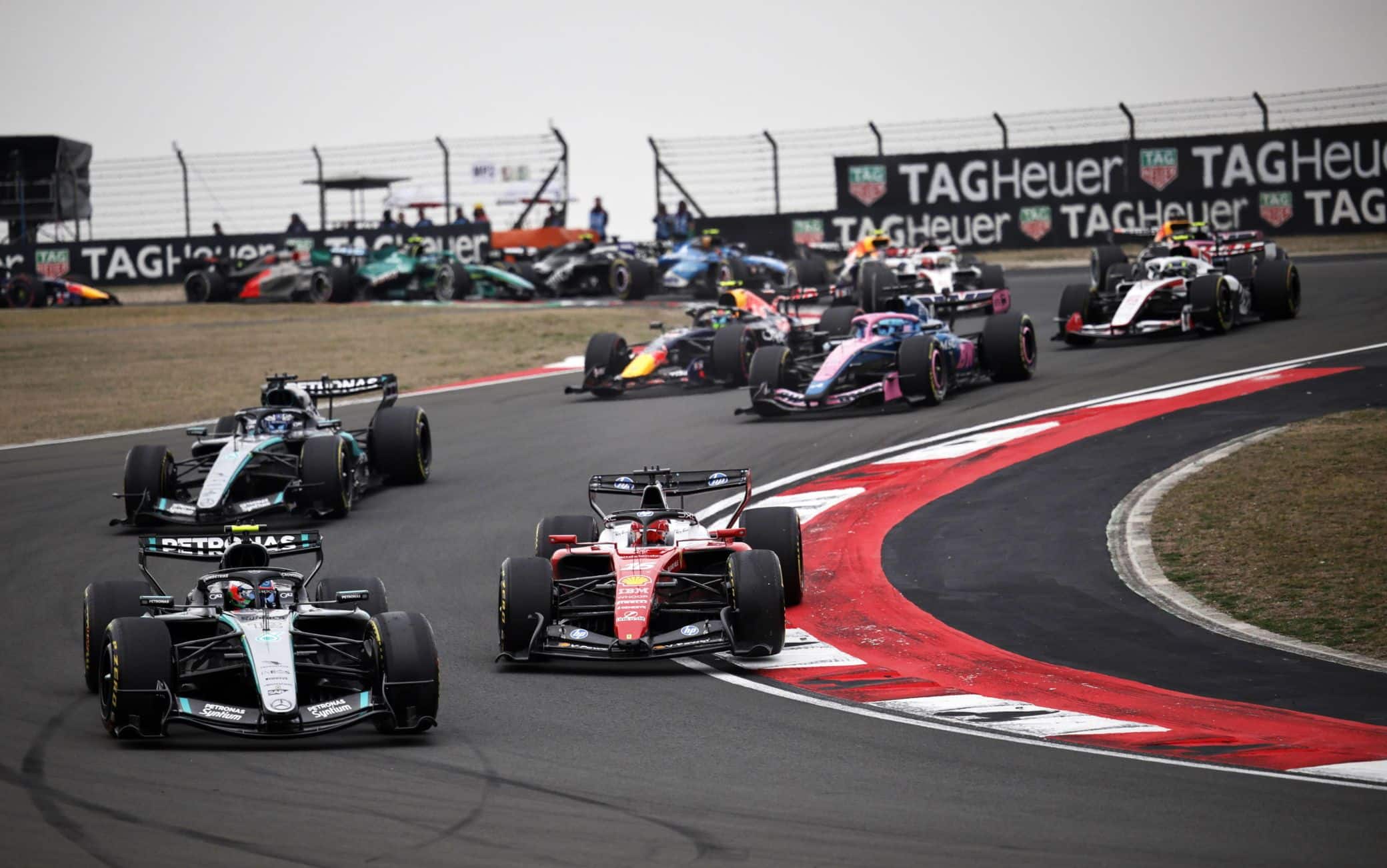 F1, riunione team principal: nessun correttivo per il Giappone, ma la qualifica...