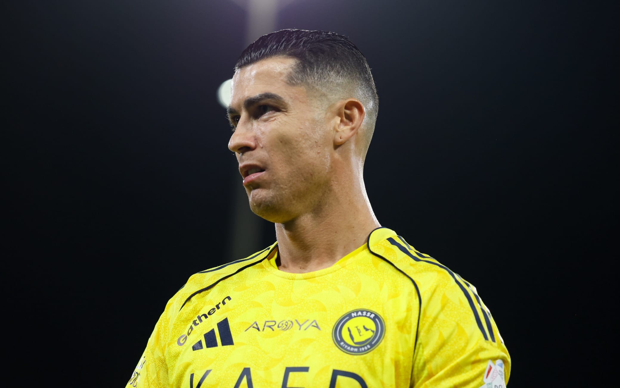 Cristiano Ronaldo, lesione al tendine del ginocchio per il portoghese