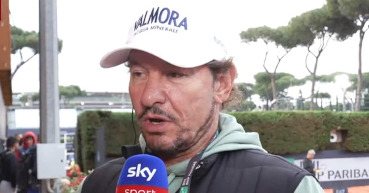 https://sport.sky.it/assets/images/a9eb7378689b3bc2b55ce2819c1721fbeec7be23/skysport/it/tennis/video/2026/05/13/darderi-jodar-atp-roma-papa-coach-intervista-1097703/darderi_papa_screen_og.jpg?im=Resize,width=1218