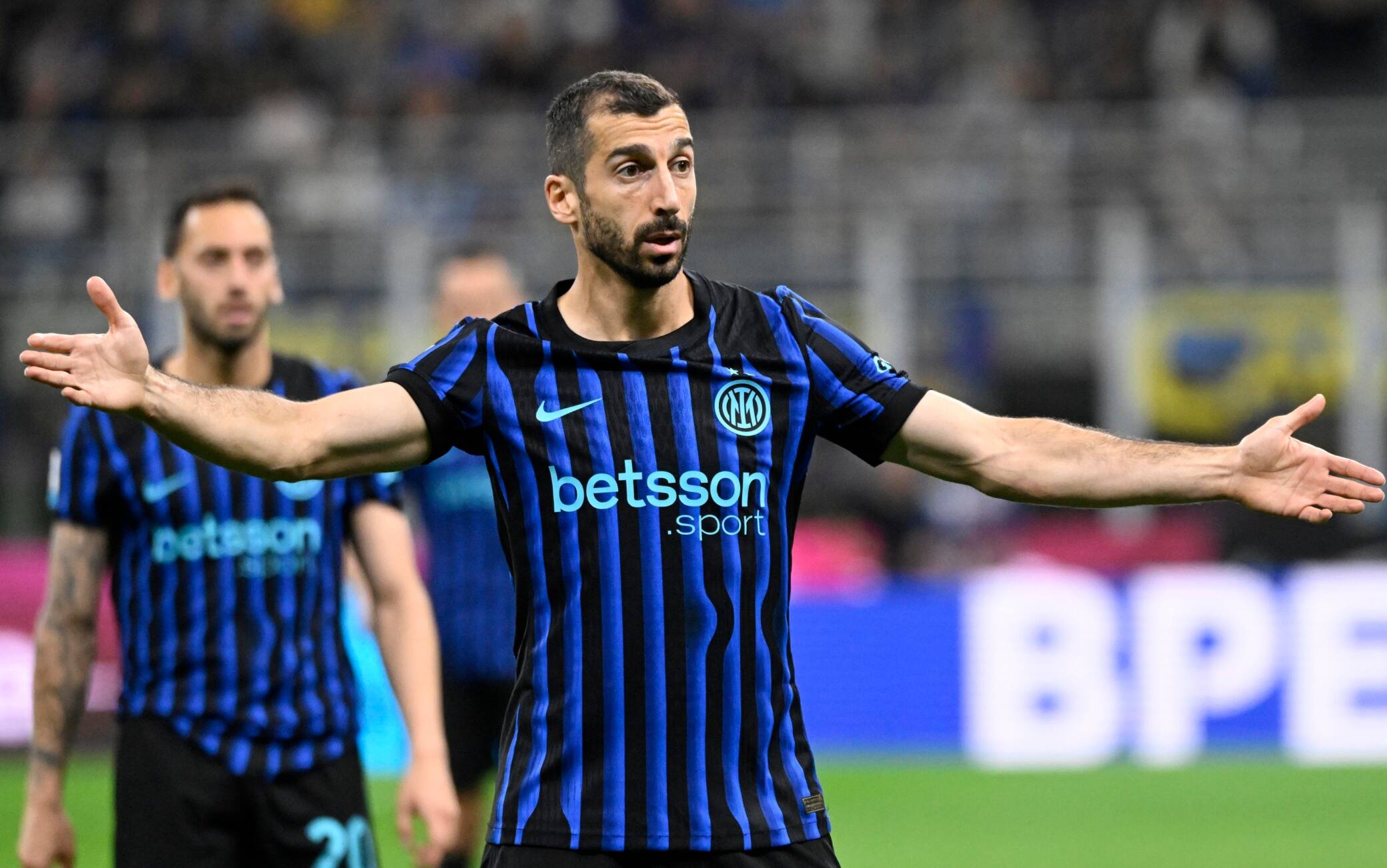 Mkhitaryan dice sì all'Inter: pronto il rinnovo