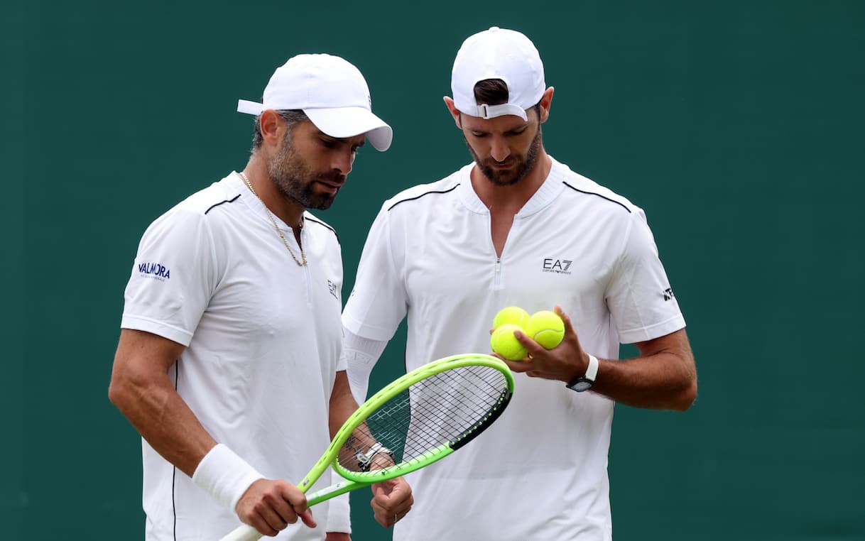 https://sport.sky.it/assets/images/ac2c0e653399aa5f6a6f80cbfda7e8e2bbfa2a28/skysport/it/tennis/video/2026/07/01/bolelli-vavassori-jones-paris-wimbledon-highlights-1108874/getty_bolelli_vavassori.jpg?im=Resize,width=1218