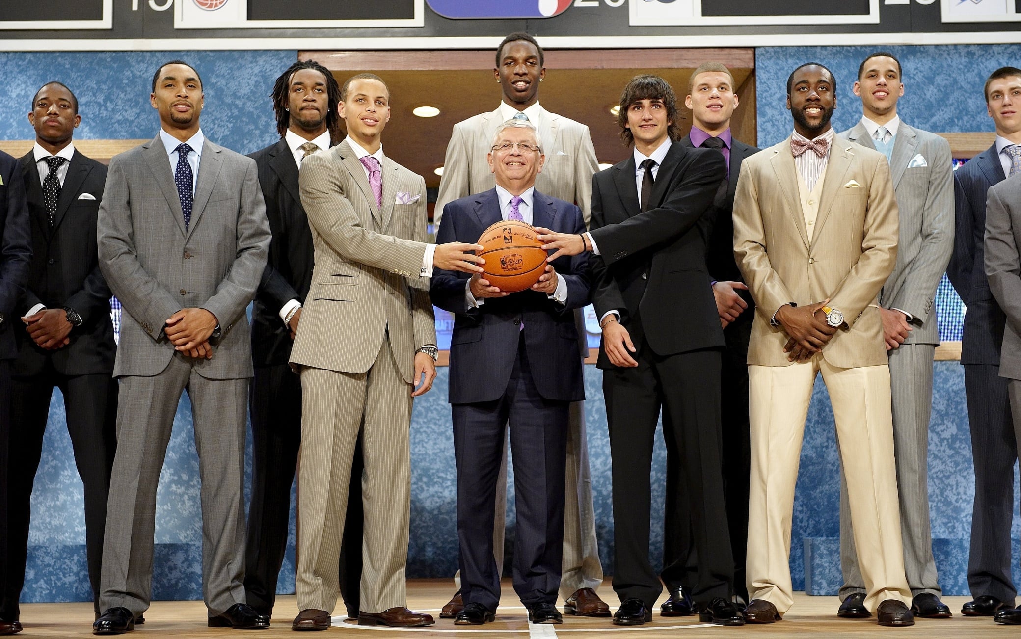 Gibson lascia, Curry, Harden e DeRozan tra i reduci del Draft NBA 2009. FOTO