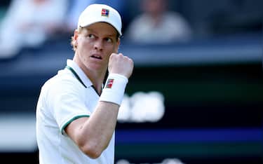 epa13072800 Jannik Sinner of Italy celebrates a point during his Men's Singles first round match against Miomir Kecmanovic of Serbia at the Wimbledon Championships in London, Britain, 29 June 2026.  EPA/ADAM VAUGHAN