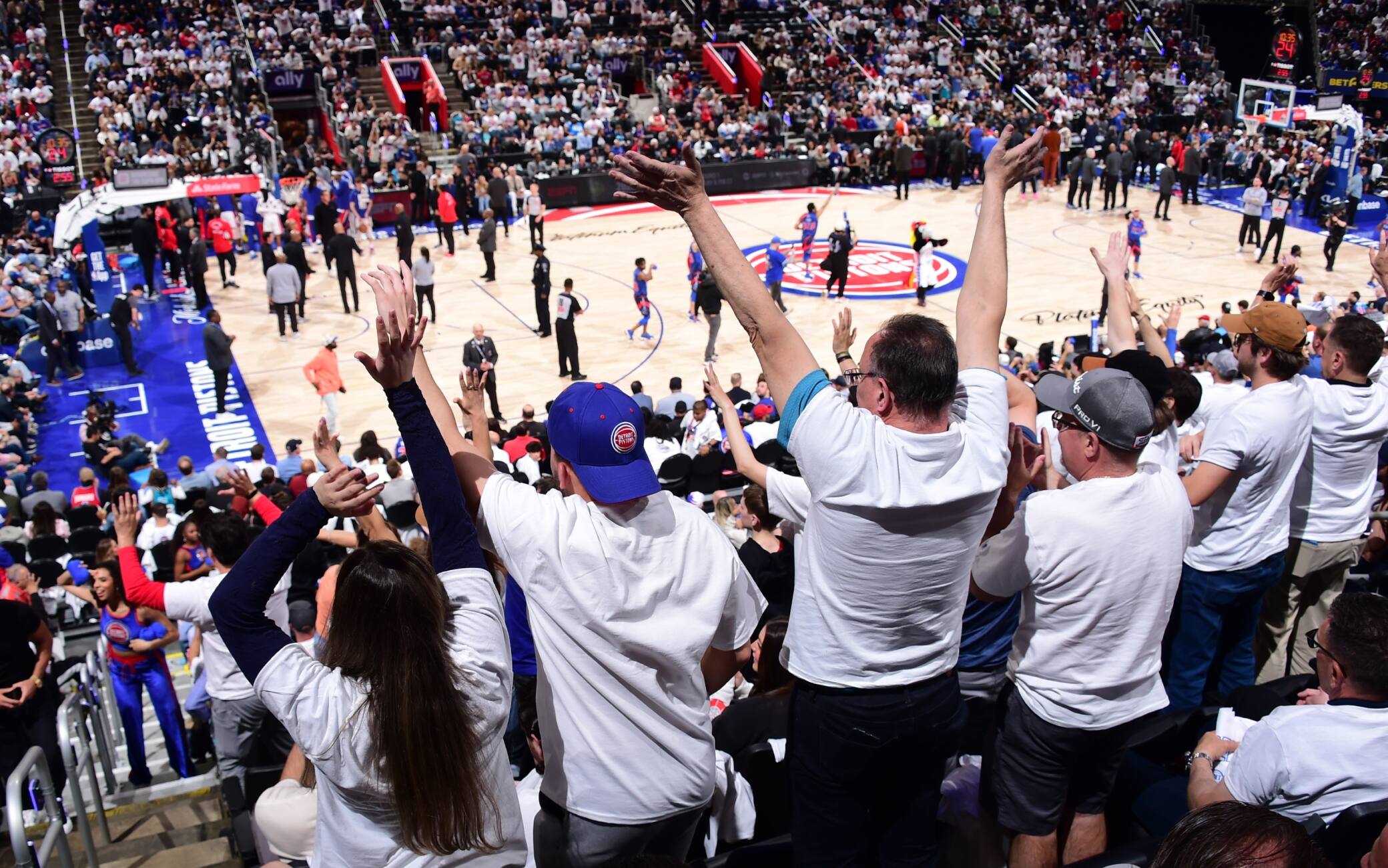 NBA, Detroit interrompe la maledizione: vince in casa ai playoff dopo 18 anni