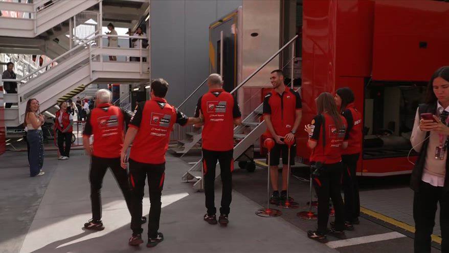 Bagnaia, controlli a mano e collo: escluse fratture