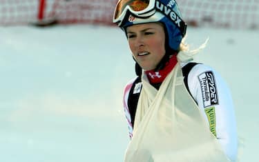 lindsey_vonn_braccio_sinistro_fasciato