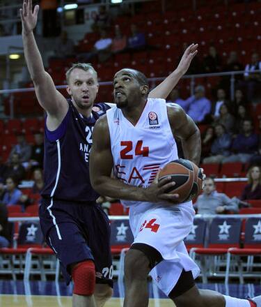 armani_efes_getty