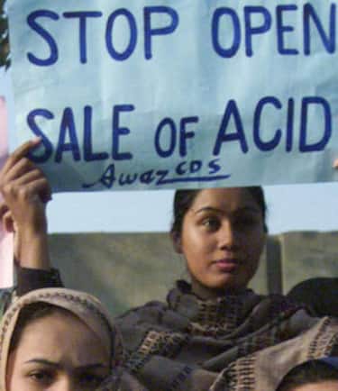 pakistan_acidattack