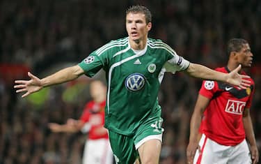 dzeko_wolfsburg_manchester_united_ansa