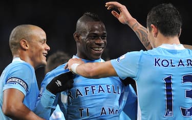 balotelli_maglietta_fidanzata_manchester_city_getty