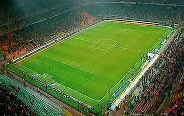 sport_calcio_italiano_san_siro_vista_aerea