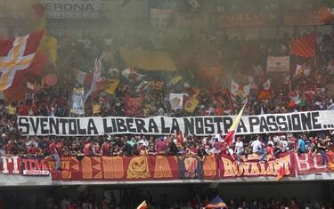 sport_chievo_roma_tifosi_giallorossi_striscione_passione_ansa