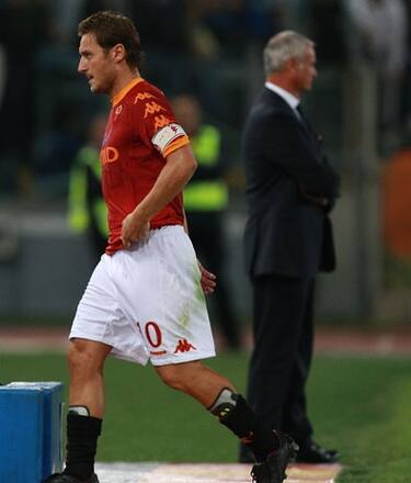 totti_ranieri_sostituzione_roma_getty