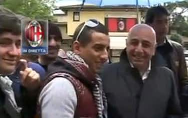 galliani_tifosi_milanello