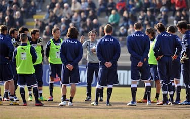 cesare_prandelli_allenamento_italia_ansa
