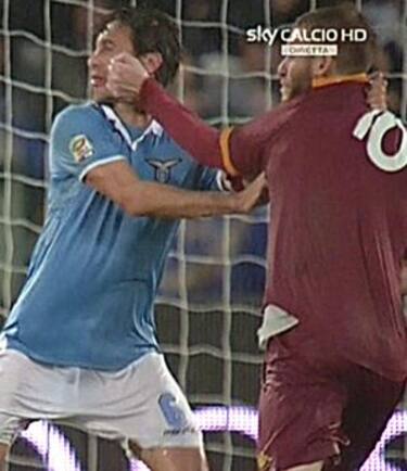 de_rossi_roma_espulso