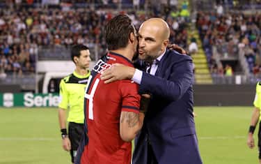 Foto LaPresse - Enrico Locci07 09 2015  Cagliari - ItaliaSport CalcioCagliari - CrotoneCampionato di Calcio Serie B 2015/2016 ConTe.it - Stadio Sant'EliaNella foto:   Daniele Dessena e giulini
 


Photo LaPresse - Enrico  Locci07 09 2015 Cagliari - ItalySport SoccerCagliari -  CrotoneItalian Football Championship League B 2015/2016 ConTe.it -  Sant'Elia StadiumIn the pic: Daniele Dessena e giulini
