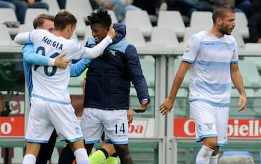 TURIN, TORINO - OCTOBER 23:  Alessandro Murgia of SS Lazio celebrating a goal with his team mate (1-2) during the Serie A match between FC Torino and SS Lazio at Stadio Olimpico di Torino on October 23, 2016 in Turin, Italy.  (Photo by Getty Images/Getty Images)