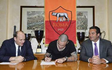 nainggolan_roma_firma
