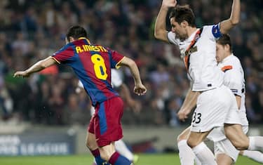 barcellona_shakhtar_iniesta_srna