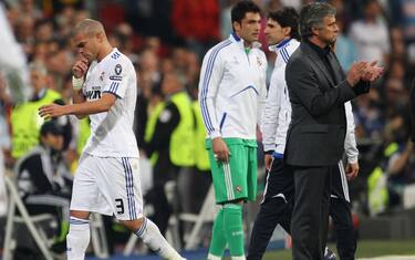 mou_applaude
