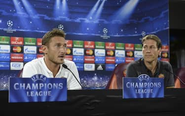 roma_totti_garcia_champions_ansa