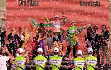 basso_arroyo_nibali_liquigas_podio_giro_ap