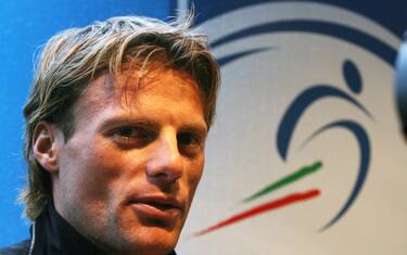 Italy's cyclist Danilo di Luca, gives a press conference, 27 September 2007 during the UCI Road World Championships in Stuttgart. Stuttgart's Sport Mayor AND also the president of the organising committee Susanne Eisenmann, said earlier she is determined to ensure the event is as drugs-free as possible and said Di Luca's presence at the race was not wanted.   AFP PHOTO / DDP/ DAVID HECKER (Photo credit should read DAVID HECKER/AFP/Getty Images)
