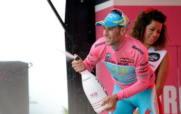 vincenzo_nibali_maglia_rosa_watson