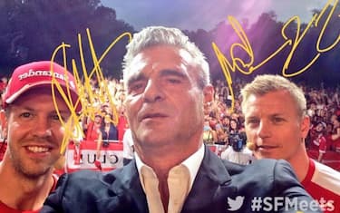 ferrari_monza_selfie