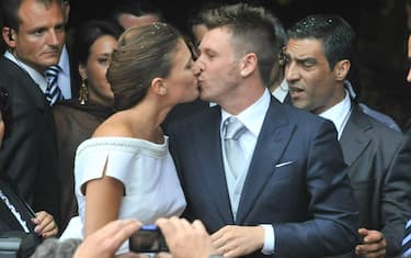 Antonio Cassano e Carolna Marcialis in Cassano finita la cerimonia.
-ANSA/LUCA ZENNARO-