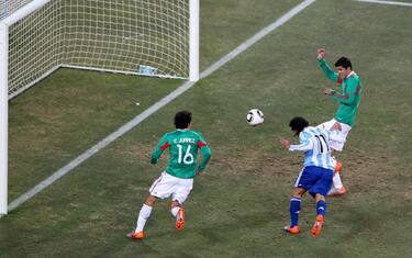 argentina_messico_tevez_gol