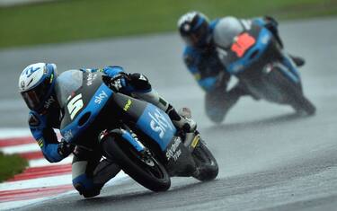 sky_racing_team_vr46_silverstone_2015_01