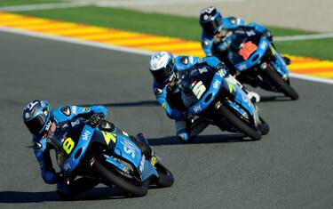 sky_racing_team_vr46_gpvalencia2015_01