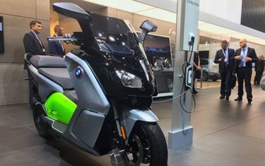 bmw-c-evo-long-range-01