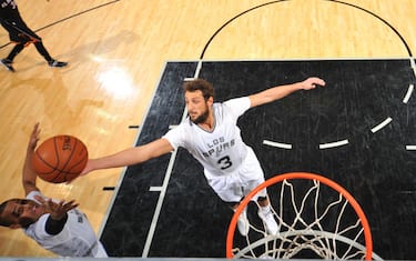 belinelli_spurs_getty