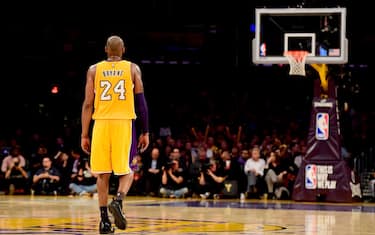 LOS ANGELES, CA - APRIL 13:  Kobe Bryant #24 of the Los Angeles Lakers reacts while taking on the Utah Jazz at Staples Center on April 13, 2016 in Los Angeles, California. NOTE TO USER: User expressly acknowledges and agrees that, by downloading and or using this photograph, User is consenting to the terms and conditions of the Getty Images License Agreement.  (Photo by Harry How/Getty Images)