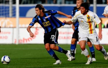 atalanta_lecce_munari_trattiene_doni_548
