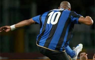 adriano_azione_di_spalle